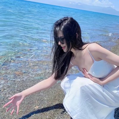 怪兽与女孩